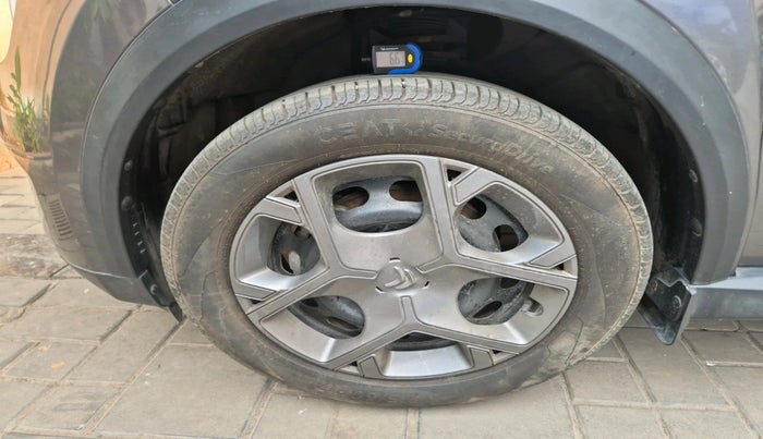 2024 CITROEN C3 AIRCROSS  Plus 1.2 5 STR AT, Petrol, Automatic, 5,154 km, tyre