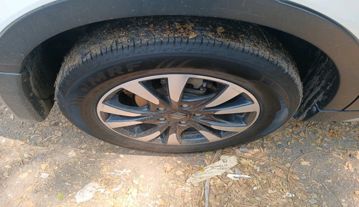 2018 Maruti S Cross DELTA 1.3, Diesel, Manual, 1,09,021 km, tyre