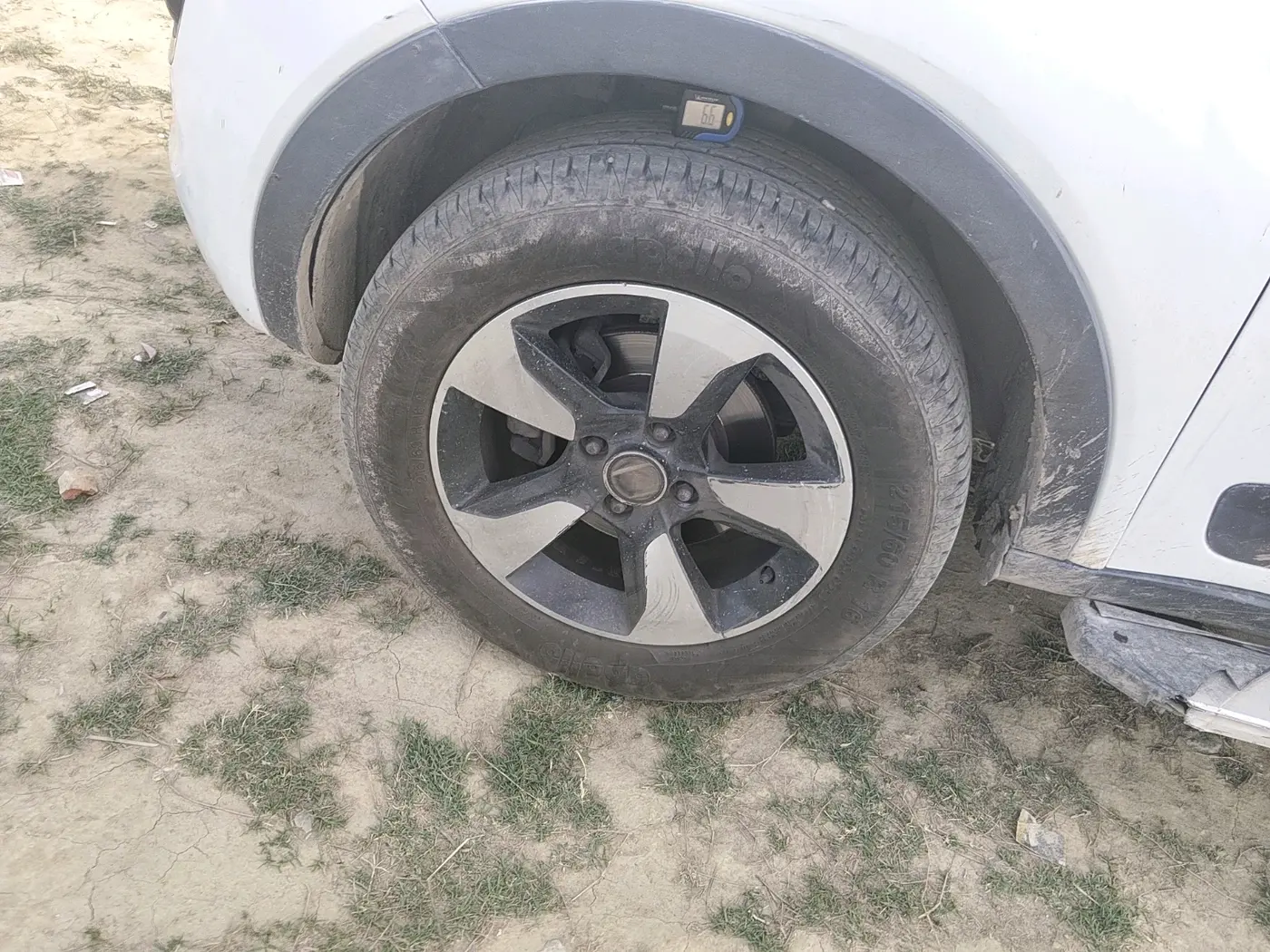 2018 Tata NEXON XZ PLUS PETROL, Petrol, Manual, 52,000 km, tyre