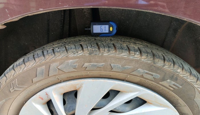 2023 Maruti Ertiga VXi (O), Petrol, Manual, 55,386 km, tyre