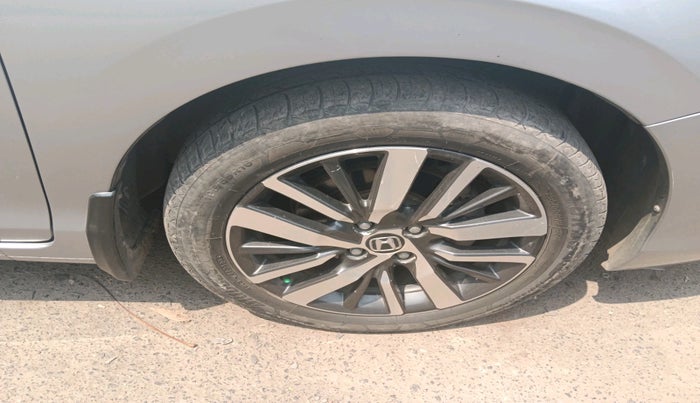 2021 Honda City 1.5L I-VTEC ZX, Petrol, Manual, 91,426 km, tyre