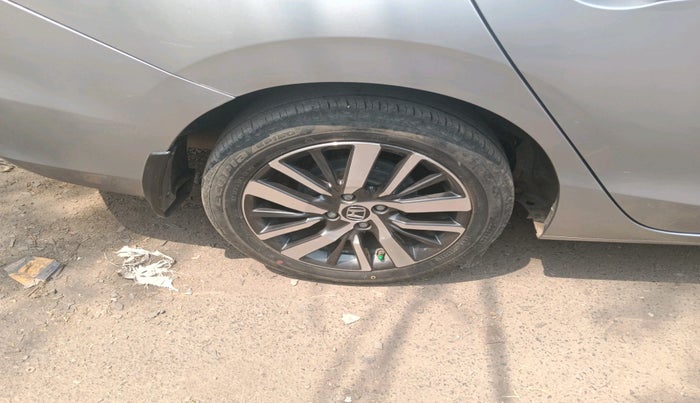 2021 Honda City 1.5L I-VTEC ZX, Petrol, Manual, 91,426 km, tyre