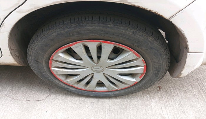 2014 Maruti Ertiga VXI CNG, CNG, Manual, 1,12,206 km, tyre
