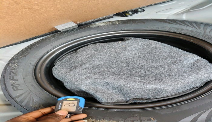 2024 Hyundai EXTER SX (O) Connect 1.2 AMT Knight Edition, Petrol, Automatic, 2,659 km, tyre