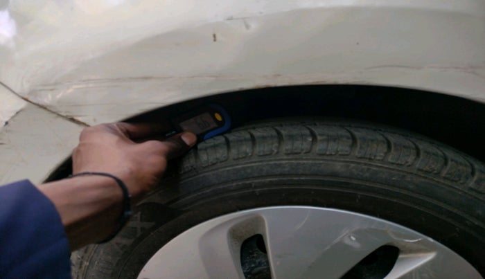 2014 Maruti Celerio VXI AMT, Petrol, Automatic, 27,800 km, tyre