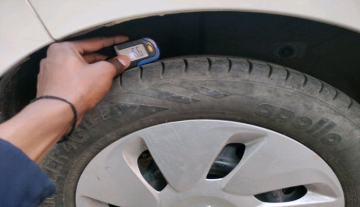 2014 Maruti Celerio VXI AMT, Petrol, Automatic, 27,800 km, tyre