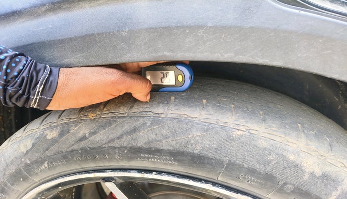 2024 KIA SELTOS  HTE 1.5 PETROL MT, Petrol, Manual, 41,496 km, tyre