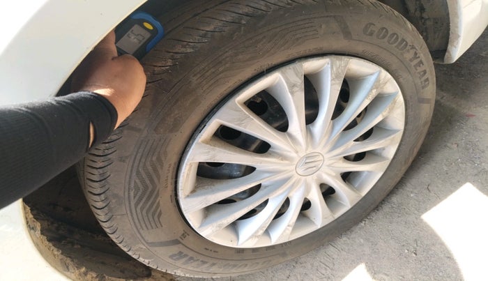 2023 Maruti Ciaz SIGMA 1.5 SHVS MT  PETROL, Petrol, Manual, 50,836 km, tyre