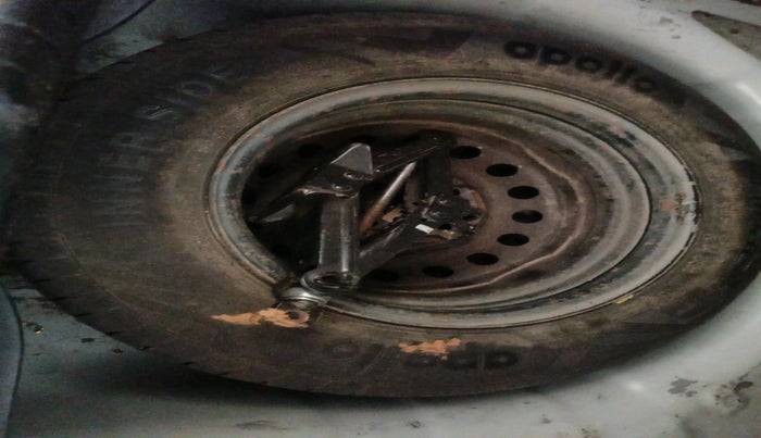 2016 Hyundai Elite i20 SPORTZ 1.4 CRDI, Diesel, Manual, 97,113 km, tyre