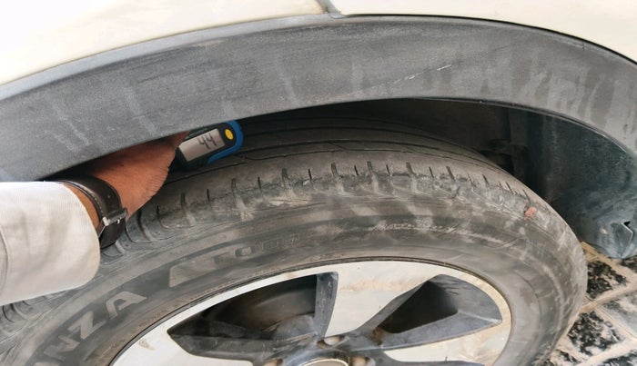 2018 Tata NEXON XZ PLUS DIESEL DUAL TONE, Diesel, Manual, 69,849 km, tyre