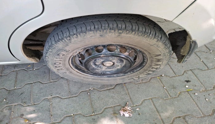 2014 Maruti Alto 800 LXI, Petrol, Manual, 23,403 km, tyre