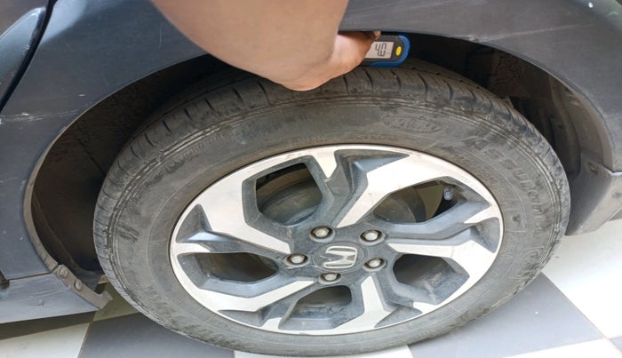 2018 Honda BR-V 1.5L I-VTEC V CVT, Petrol, Automatic, 76,220 km, tyre