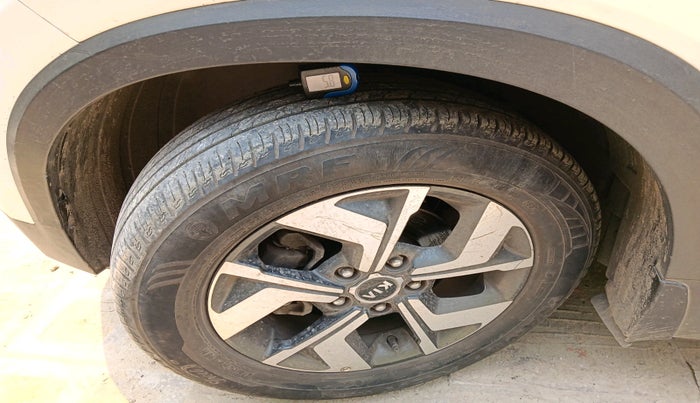 2020 KIA SONET HTX PLUS 1.0 IMT, Petrol, Manual, 37,254 km, tyre