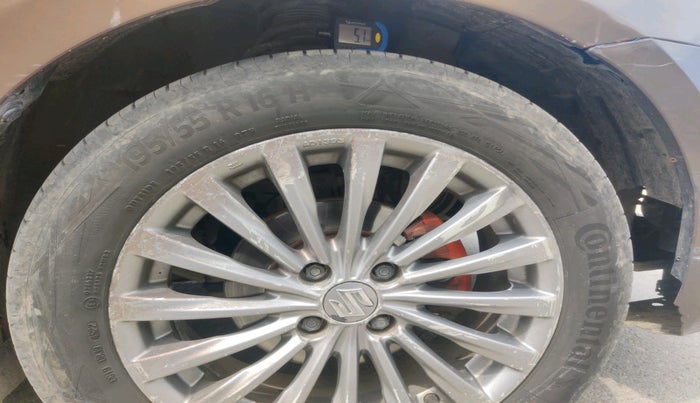 2017 Maruti Ciaz ALPHA DIESEL 1.3, Diesel, Manual, 93,231 km, tyre