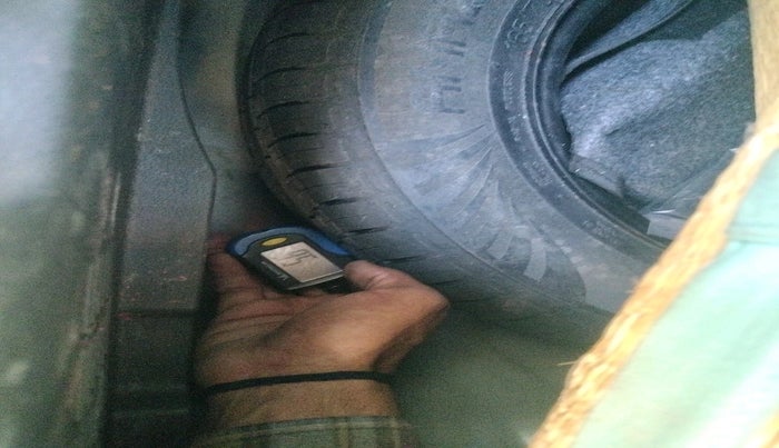 2020 Hyundai GRAND I10 NIOS SPORTZ 1.2 KAPPA VTVT CNG, CNG, Manual, 63,556 km, tyre