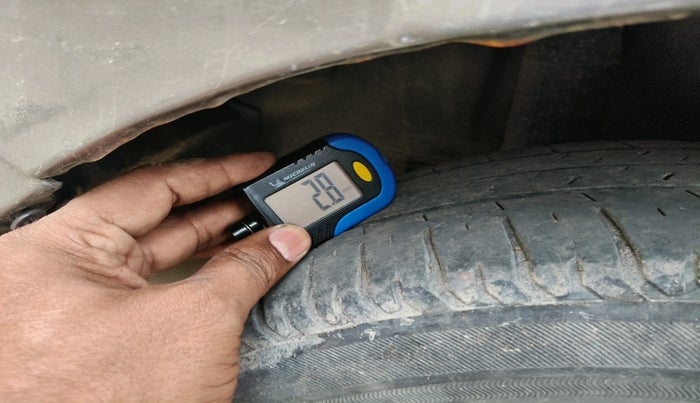 2014 Honda City 1.5L I-VTEC SV, Petrol, Manual, 1,17,252 km, tyre