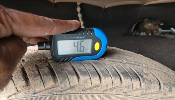 2015 Hyundai i10 MAGNA 1.1, CNG, Manual, 78,972 km, tyre