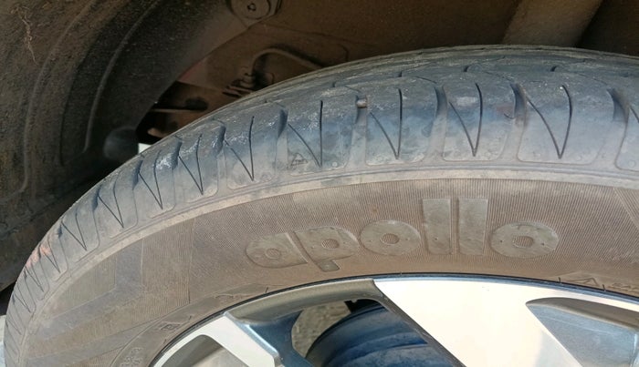 2021 KIA SONET HTX 1.0 IMT, Petrol, Manual, 17,244 km, tyre