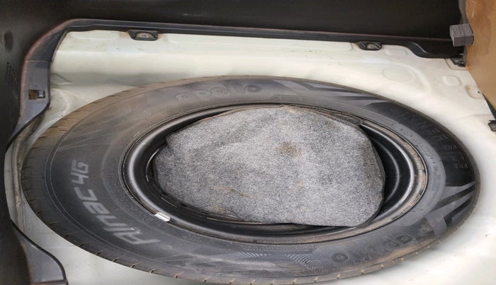 2020 Hyundai VENUE SX 1.0 (O) TURBO IMT, Petrol, Manual, 70,443 km, tyre