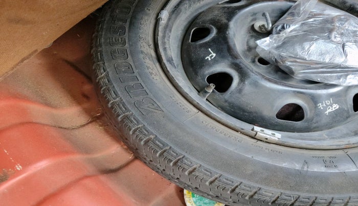 2011 Maruti Alto K10 VXI, Petrol, Manual, 72,351 km, tyre