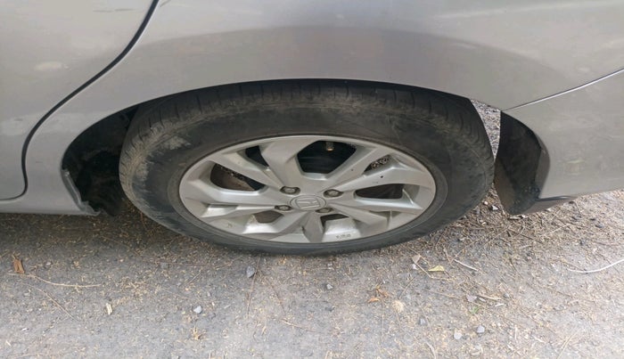 2018 Honda Amaze 1.2L I-VTEC VX, Petrol, Manual, 54,180 km, tyre