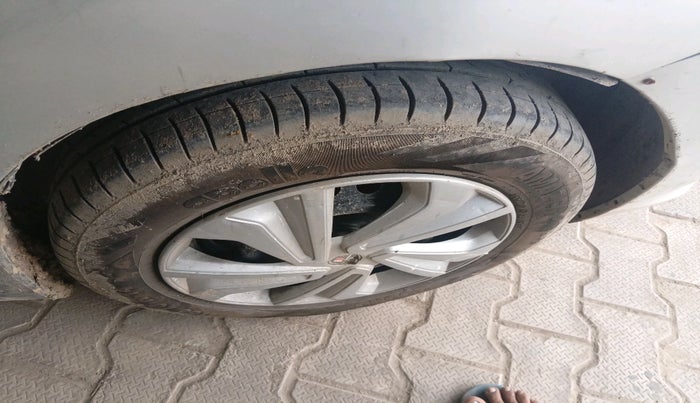 2020 Maruti Celerio VXI CNG, CNG, Manual, 98,016 km, tyre