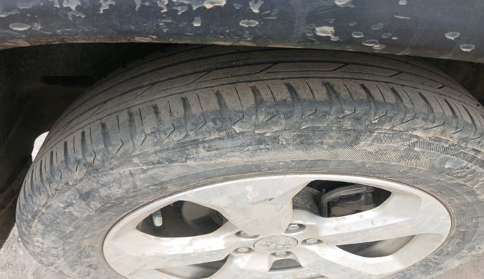 2018 Jeep Compass LIMITED 1.4 PETROL AT, Petrol, Automatic, 69,752 km, tyre