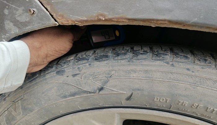 2011 Honda City 1.5L I-VTEC V MT, CNG, Manual, 1,75,084 km, tyre