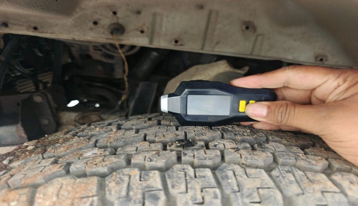 2011 Tata Safari 4X4 GX DICOR 2.2 VTT, Diesel, Manual, 74,608 km, tyre