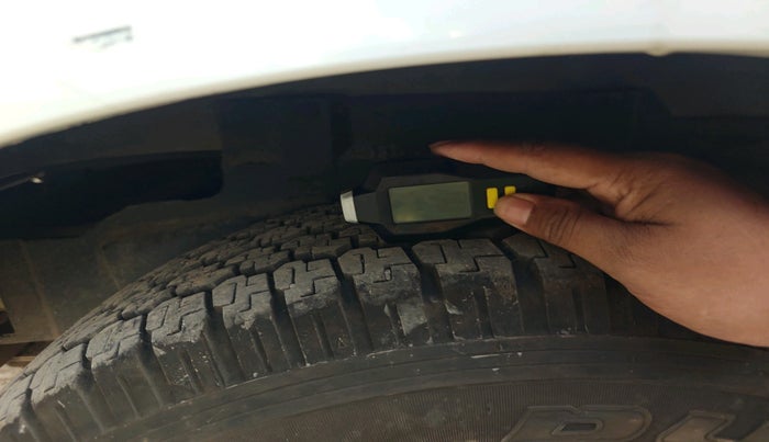 2011 Tata Safari 4X4 GX DICOR 2.2 VTT, Diesel, Manual, 74,608 km, tyre