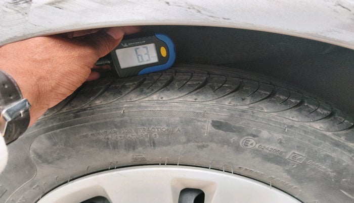 2012 Hyundai i10 MAGNA 1.2, Petrol, Manual, 35,586 km, tyre