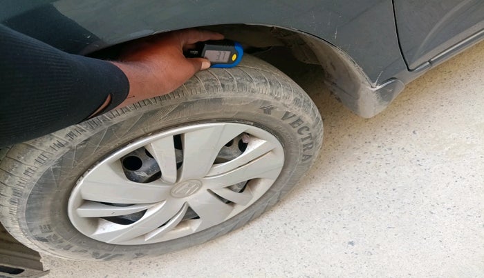 2022 Honda Amaze 1.2L I-VTEC S CVT, Petrol, Automatic, 29,739 km, tyre