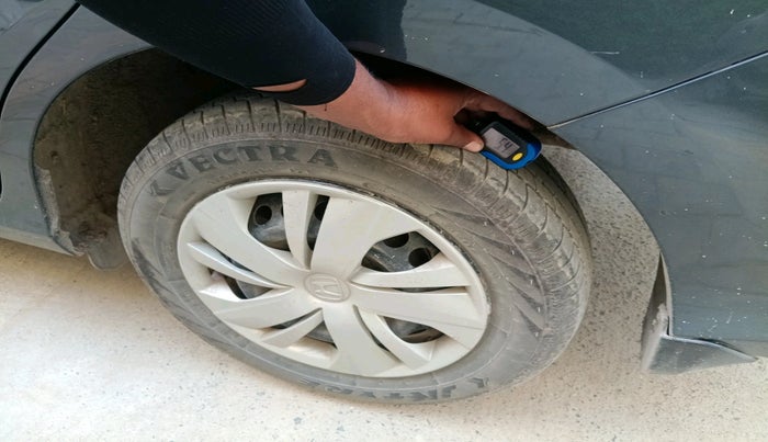 2022 Honda Amaze 1.2L I-VTEC S CVT, Petrol, Automatic, 29,739 km, tyre