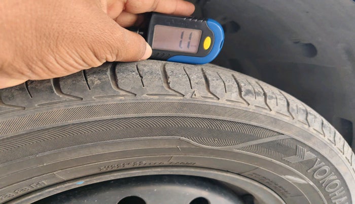 2013 Maruti Swift VDI, Diesel, Manual, 1,02,525 km, tyre