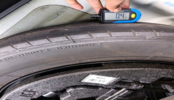 2019 Hyundai Creta E PLUS 1.4 DIESEL, Diesel, Manual, 1,29,325 km, tyre