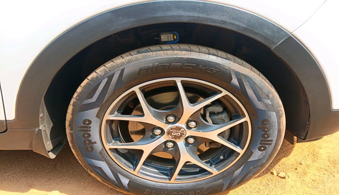 2019 Hyundai Creta E PLUS 1.4 DIESEL, Diesel, Manual, 1,29,325 km, tyre