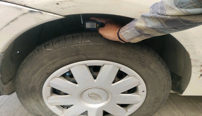 2012 Mahindra Verito 1.5 D4 BS III, Diesel, Manual, 1,13,061 km, tyre