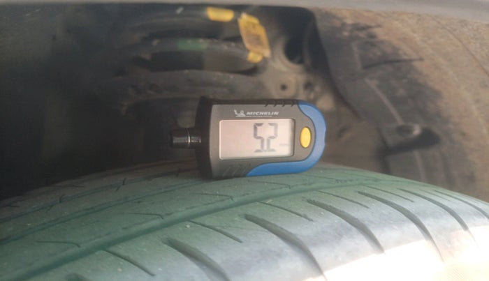 2023 KIA SONET HTE 1.2, Petrol, Manual, 66,172 km, tyre