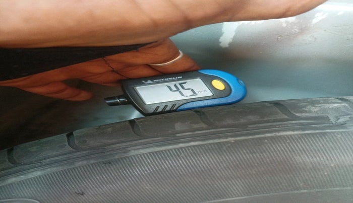 2023 KIA SONET HTE 1.2, Petrol, Manual, 66,172 km, tyre