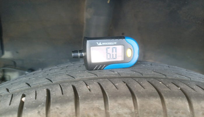 2023 KIA SONET HTE 1.2, Petrol, Manual, 66,172 km, tyre