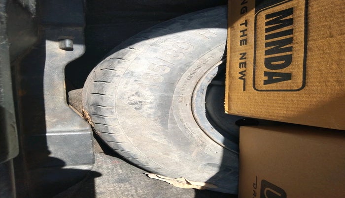 2018 Maruti Dzire VDI, Diesel, Manual, 78,224 km, tyre