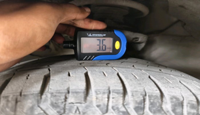 2017 Hyundai Verna 1.6 VTVT SX, Petrol, Manual, 33,314 km, tyre