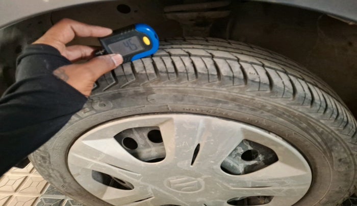 2014 Maruti Wagon R 1.0 VXI, Petrol, Manual, 1,14,008 km, tyre