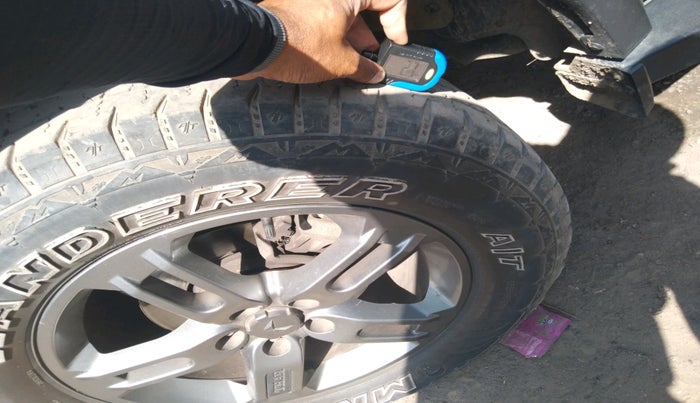 2023 Mahindra Thar LX D HT 2WD MT, Diesel, Manual, 57,639 km, tyre