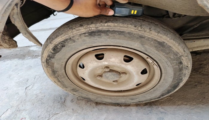 2015 Maruti Eeco 5 STR WITH A/C+HTR CNG, CNG, Manual, 1,14,070 km, tyre