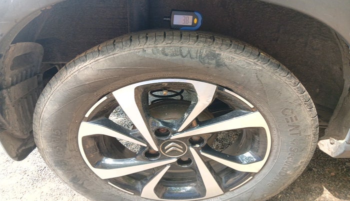 2023 CITROEN C3 SHINE 1.2, Petrol, Manual, 31,366 km, tyre