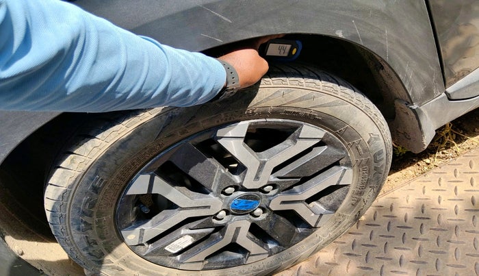 2024 Hyundai EXTER SX(O) 1.2 AMT, Petrol, Automatic, 22,216 km, tyre