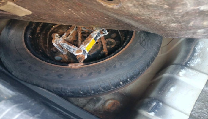 2013 Hyundai i20 SPORTZ 1.2, Petrol, Manual, 66,009 km, tyre