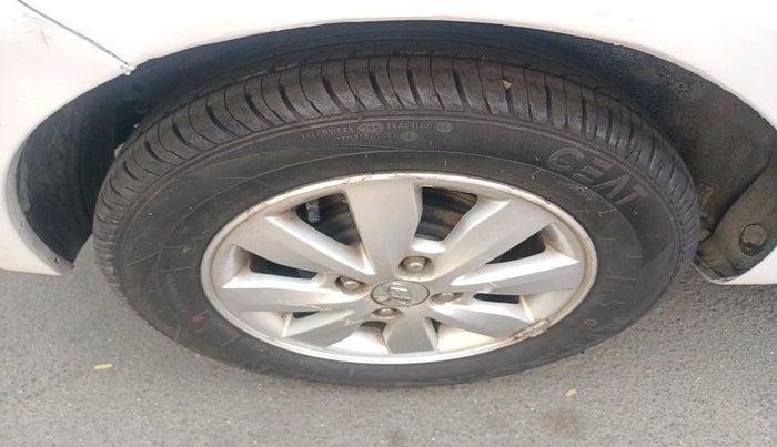 2013 Hyundai i20 SPORTZ 1.2, Petrol, Manual, 66,009 km, tyre