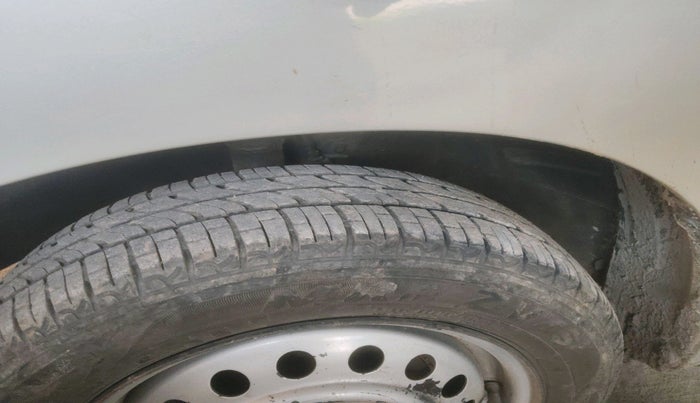 2017 Maruti Wagon R 1.0 VXI, Petrol, Manual, 51,295 km, tyre